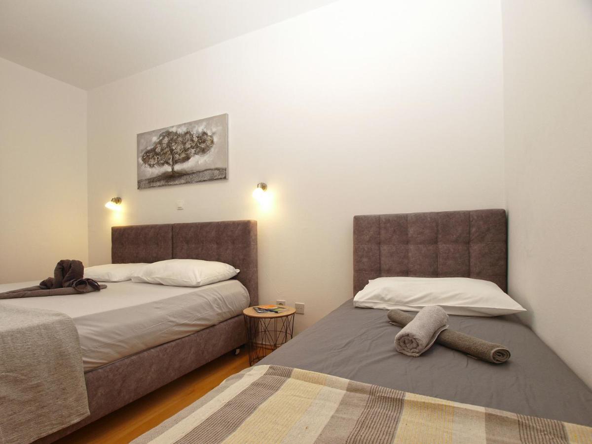 Apartments Biskupije 810 メドゥリン エクステリア 写真