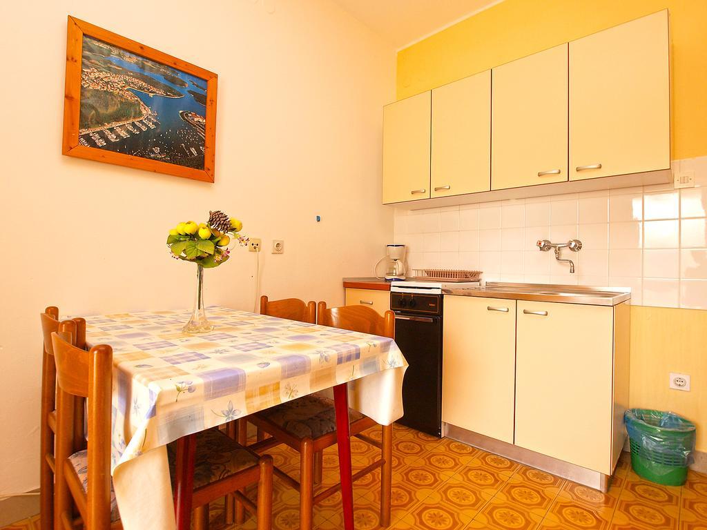 Apartments Biskupije 810 メドゥリン エクステリア 写真